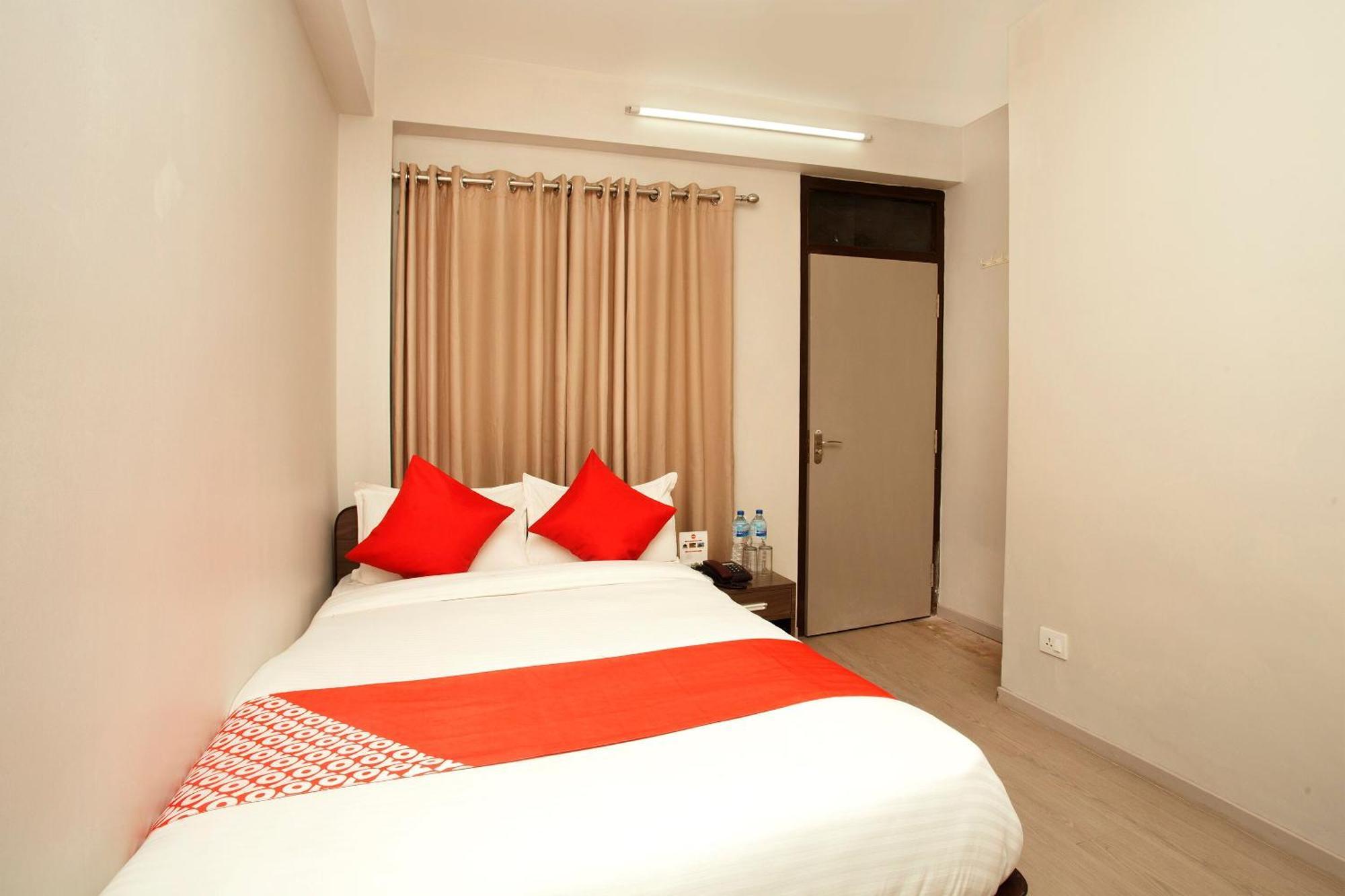Oyo 626 Hotel Himchuli Kathmandu Bagian luar foto